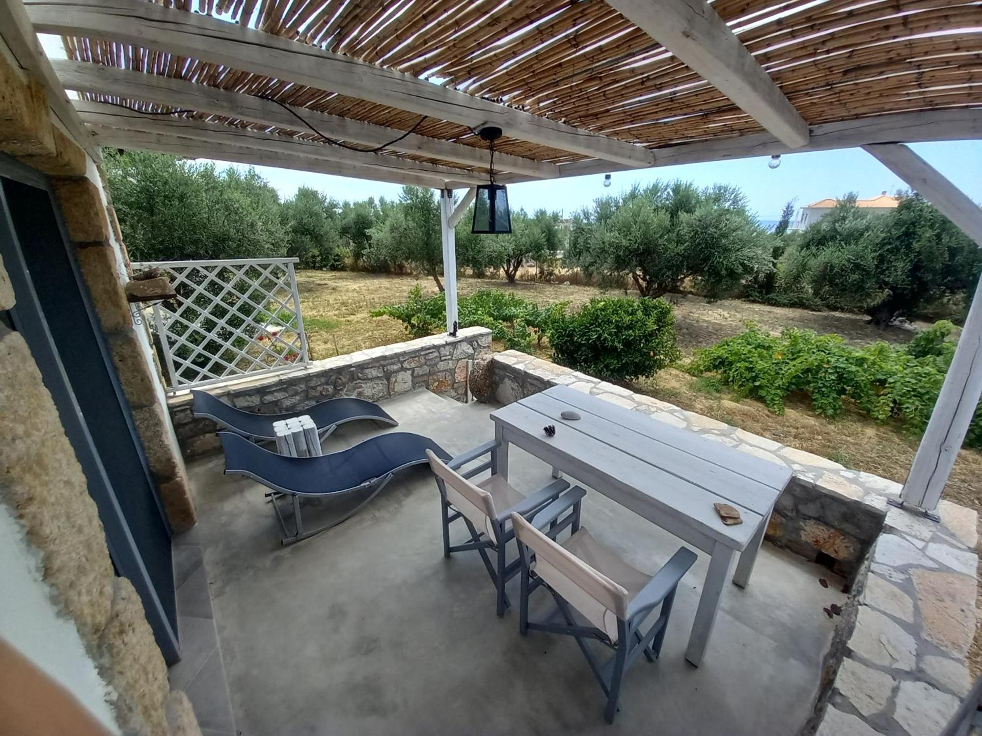 Koroni Stone House, Newly Built Studios By The Sea Exterior foto
